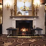 Fitzpatrick Castle Szálloda 4*