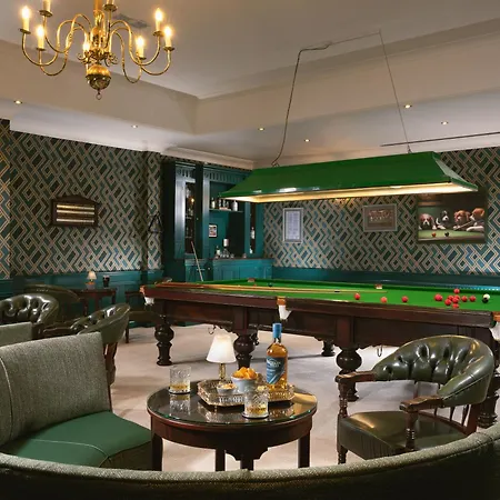 Fitzpatrick Castle Szálloda 4*