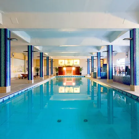 Hotel Fitzpatrick Castle 4*