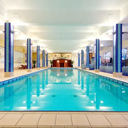 Fitzpatrick Castle 4*