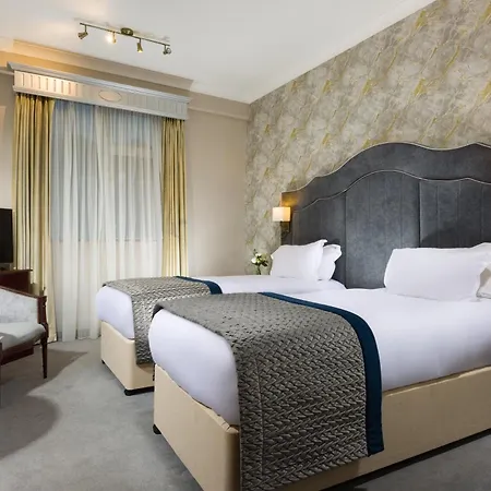 Fitzpatrick Castle Hotel 4*
