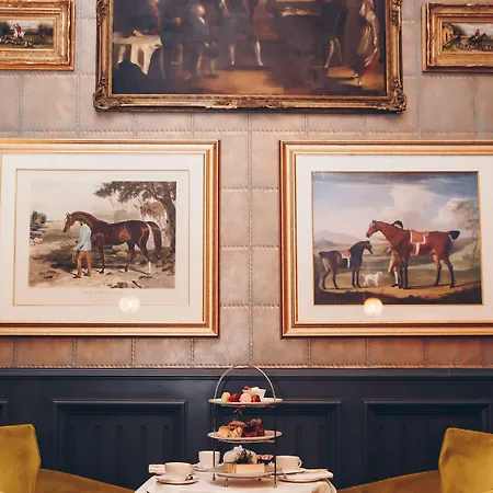 Fitzpatrick Castle Hotel 4*