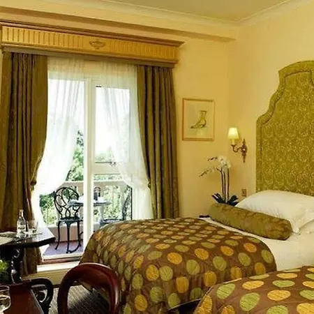 Szálloda Fitzpatrick Castle 4*
