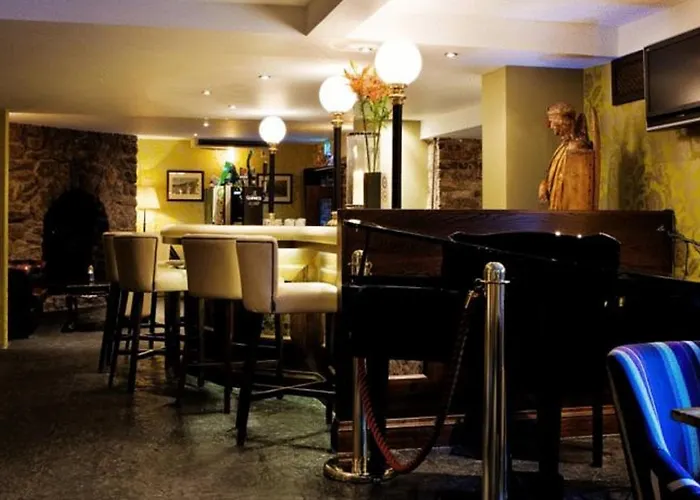 Fitzpatrick Castle 4*